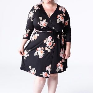 LuLaRoe Michelle wrap dress